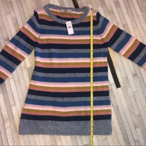 LOFT Sweater. NWT - Picture 10 of 11
